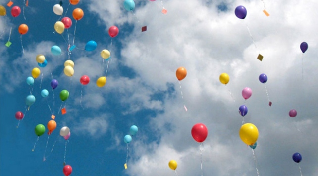 Evde Uçan Balon Nasıl Yapılır? Helyum Gaz Kullanmadan Balon Yapma