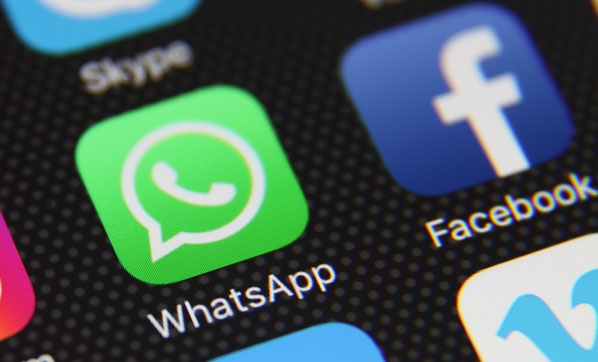 Almanya'da, Facebook'un WhatsApp kullanıcı verilerini işlemesi yasaklandı