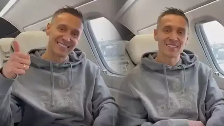 Galatasaray, Frankowski’nin kiralık transferi için Lens ve oyuncuyla görüşmelere başlandığını