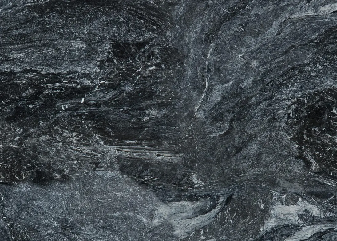 Mermer, iç mekanlardan dış mekanlara kadar geniş bir kullanım alanına