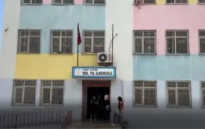 Mardin’in Kızıltepe ilçesi, İpek Mahallesi’nde kan donduran bir olay yaşandı.