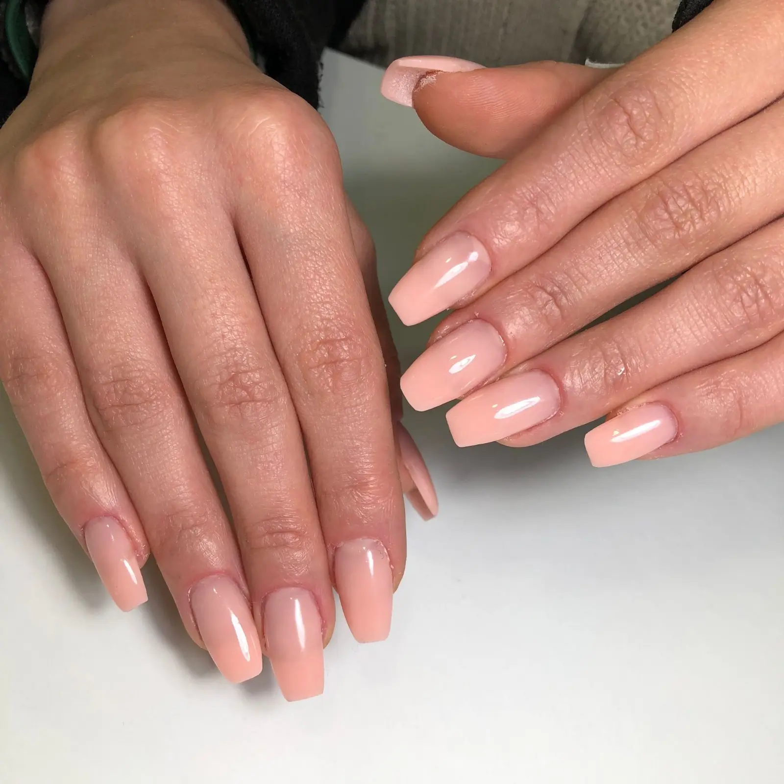 Güzellik ve bakım dünyasında öne çıkmak isteyenler için&nbsp;protez tırnak malzemeleri,&nbsp;UV