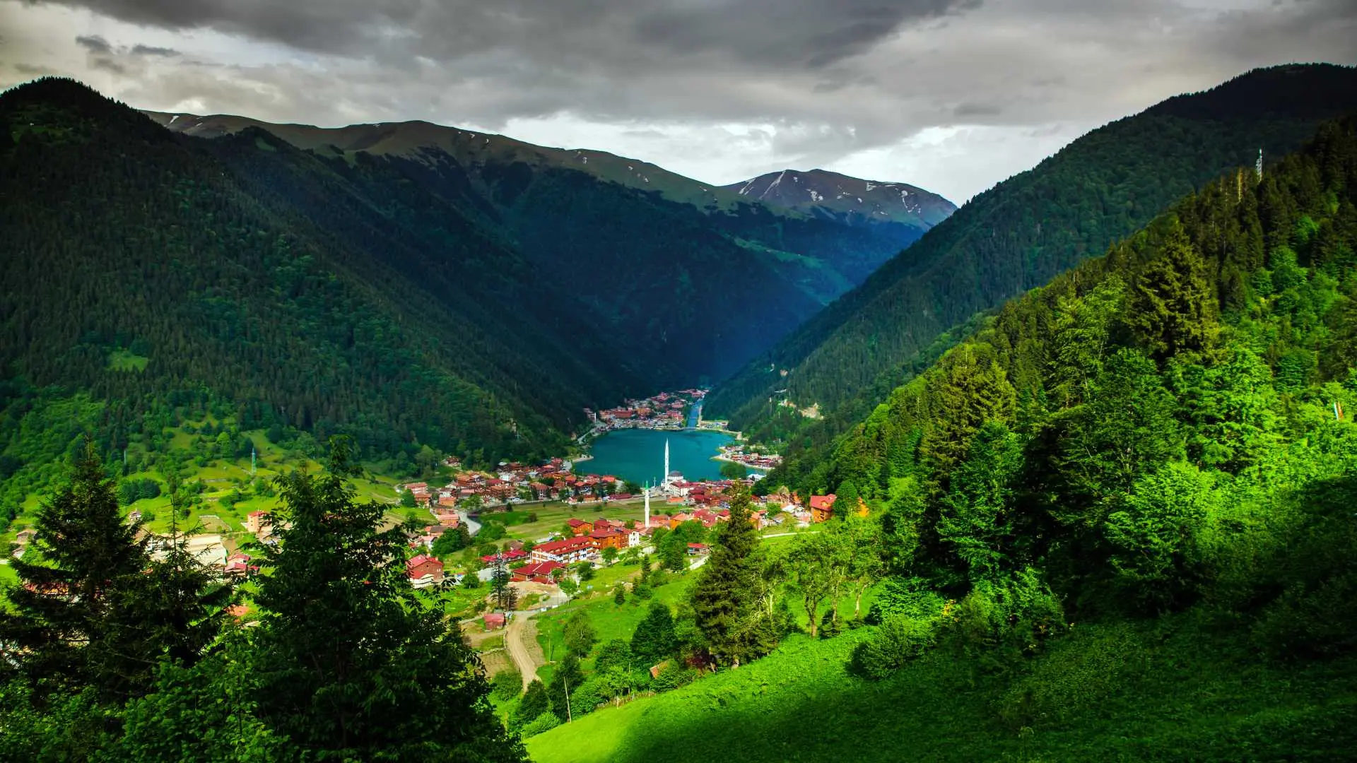 Yeni yerler görmek, farklı kültürleri tanımak ve unutulmaz anılar biriktirmek