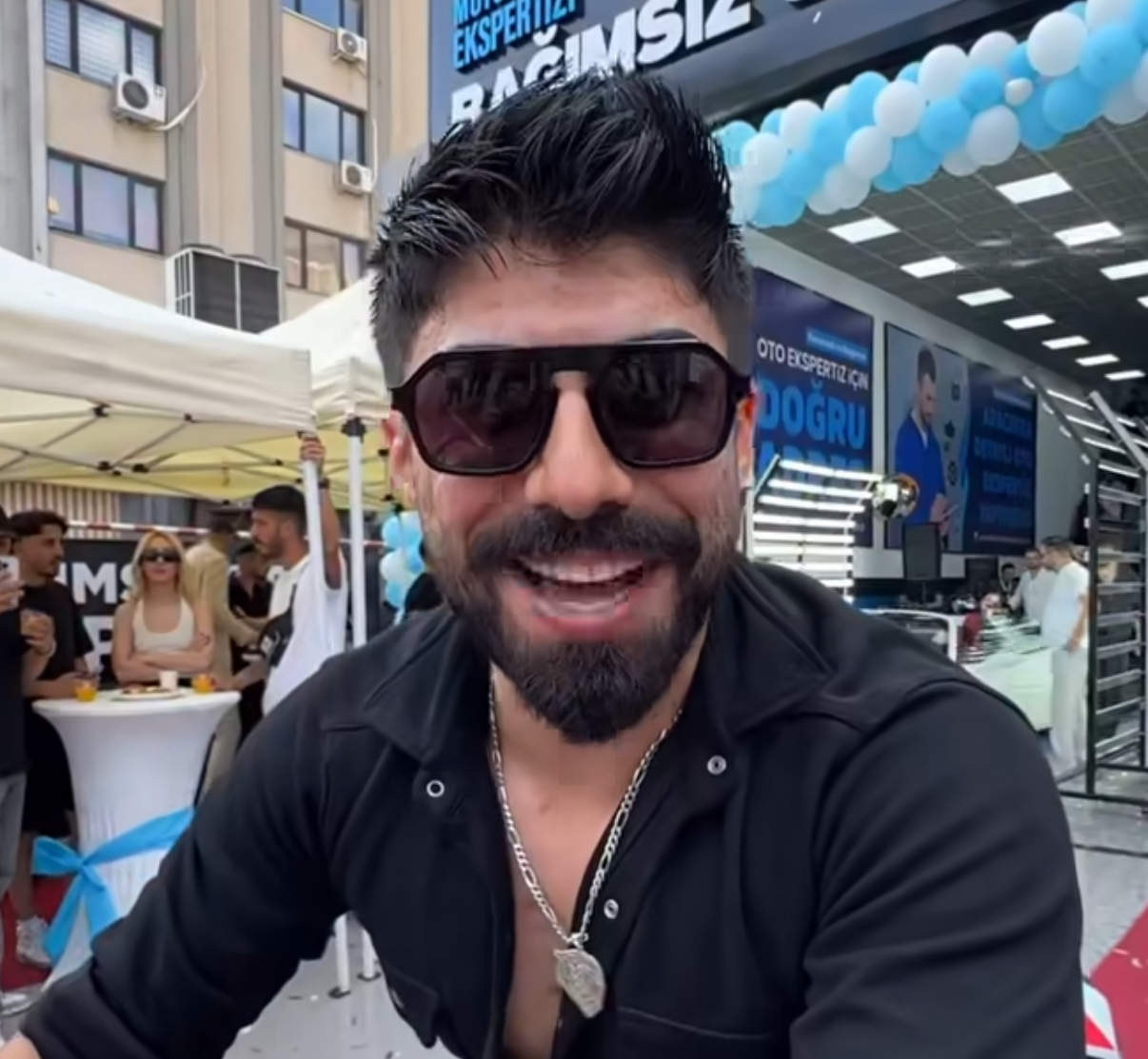 1,7 milyon takipçili fenomen motosikletçi Deniz Servan Narin, 10 Ağustos’ta