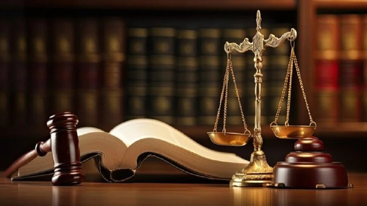 Hukuki süreçler, bireylerin ve kurumların hayatında karmaşık ve stresli anlar