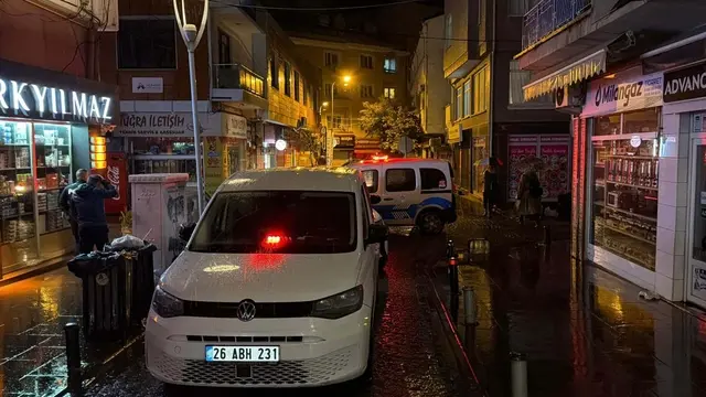 ESKİŞEHİR – Odunpazarı ilçesinde 37 yaşındaki Beyza Yavuz, arkadaşının evinde