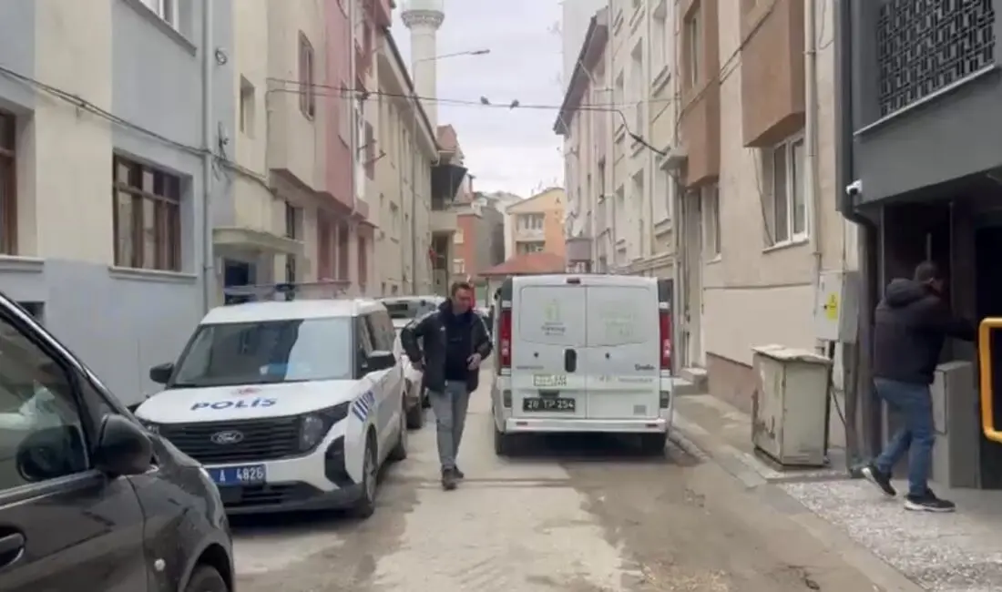 Eskişehir’in Mahmure Mahallesi Ertuğrul Sokak’ta 43 yaşındaki H.Ç. isimli kişi