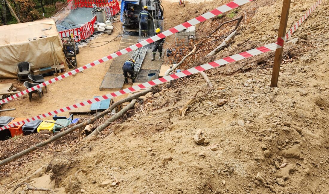 Bozcaarmut köyünde altın madeni sondajı sonrası köy içinde gerilim arttı.
