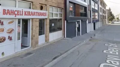 Bir tost için insanlar neden sıraya girer? Sadece açlık mı,