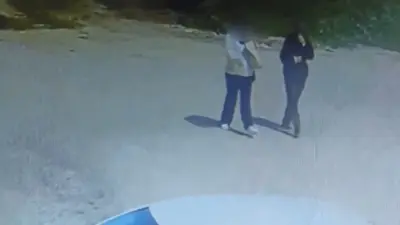Eskişehir’de yaşayan iki kadın, Sakarya’nın Adapazarı ve Serdivan ilçelerinde gerçekleşen